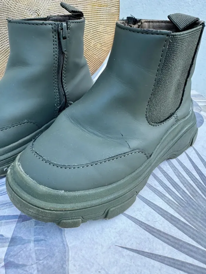 Bottines vertes || Zara || taille 23 - photo numéro 4