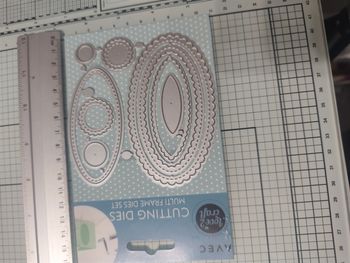 Lot de dies matrice de découpe scrapbooking love 2 craft ovale