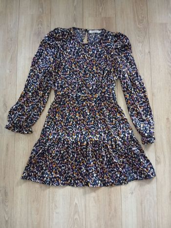 Robe à motifs multicolores t38