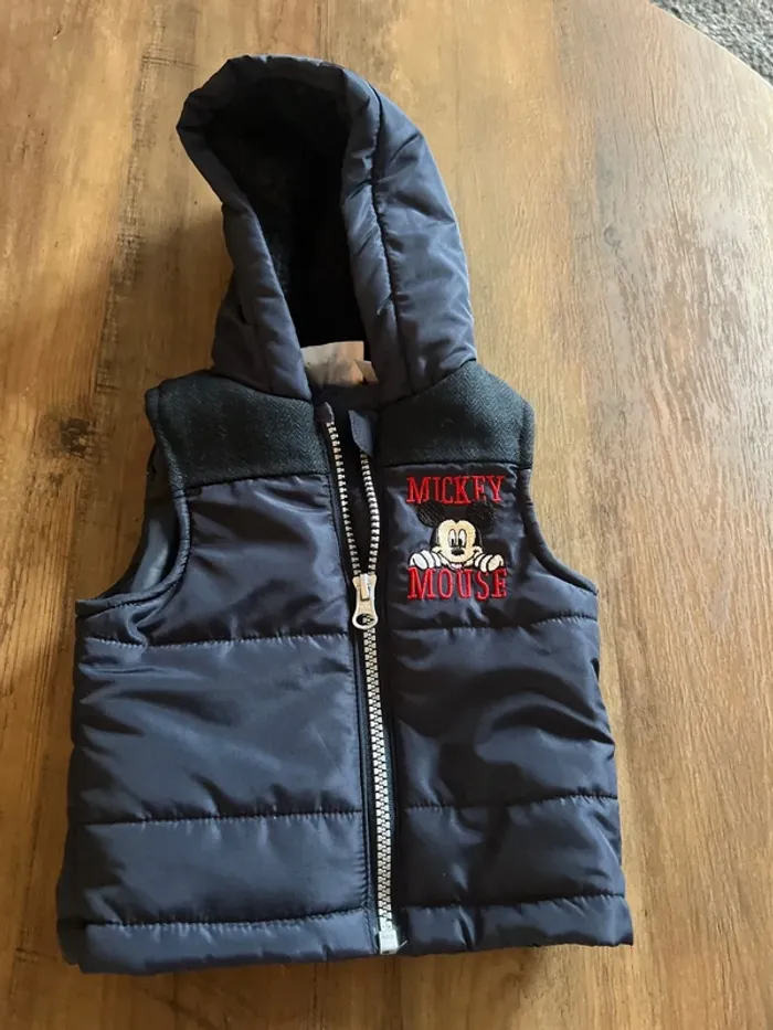 Doudoune sans manches Disney Mickey bleu 3 mois neuf