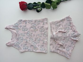 Ensemble neuf 1 mois