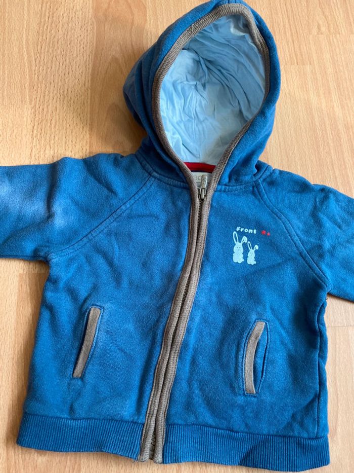 Beau gilet bleu à capuche Obaïbi T. 12 mois/74 cm garçon TBE - photo numéro 4