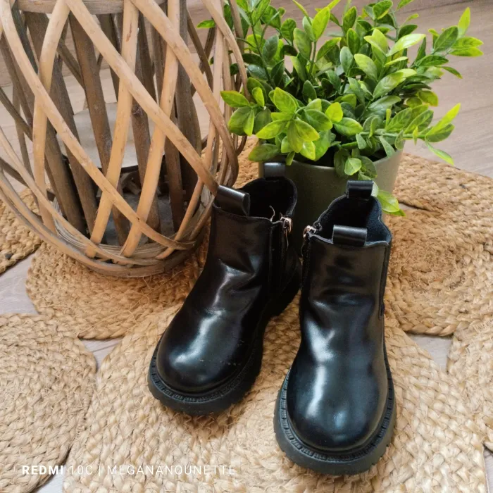 🖤 Bottines Noires – Pointure 27 – Boutique Indépendante – Très Bon État - photo numéro 3