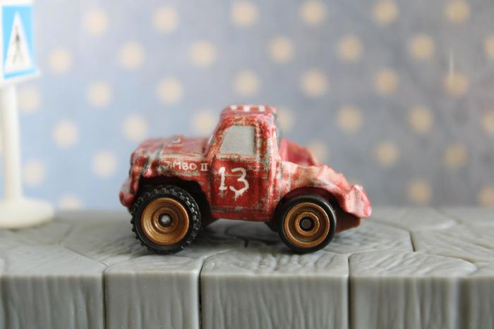 Disney Pixar cars mini racer Jimbo - photo numéro 2