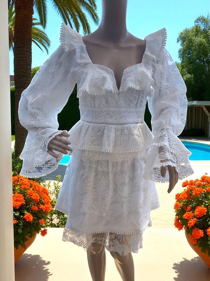 BOOHOO - ENSEMBLE 2P FEMME BOHÉME CHIC DETAILS POMPONS, VOLANTS, GUIPURE & FEUILLAGES RELIEFS 40 - photo numéro 2