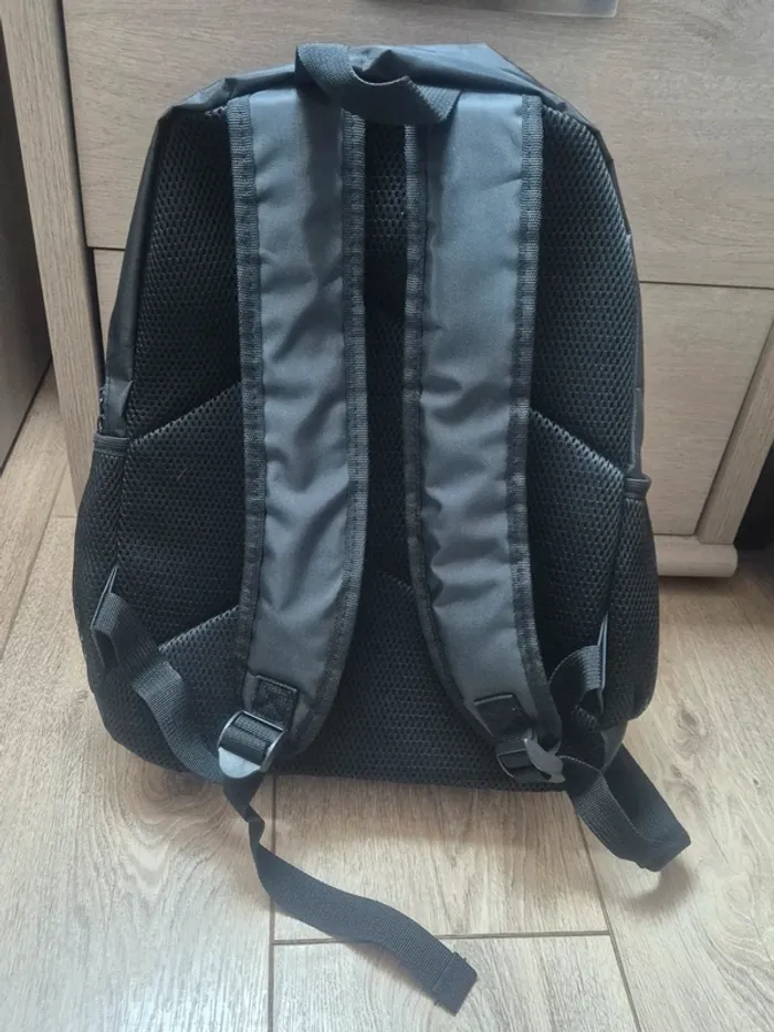 Sac à dos / sac d'école "astro bot" neuf - photo numéro 2