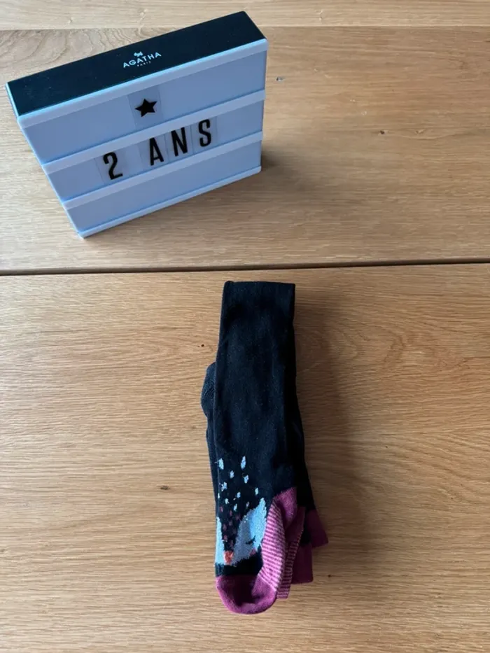 Collant noir/rouge bordeaux - Taille 2/3 Ans (pointure 23/24)