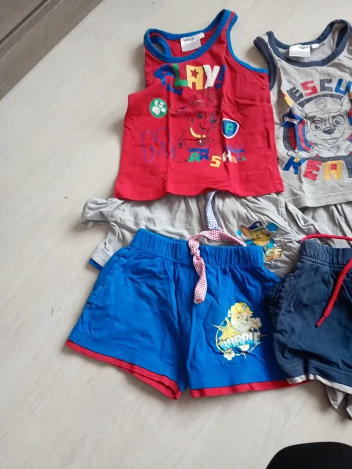 Lot été pat patrouille taille 4 9 pièces short,tee shirt - photo numéro 4