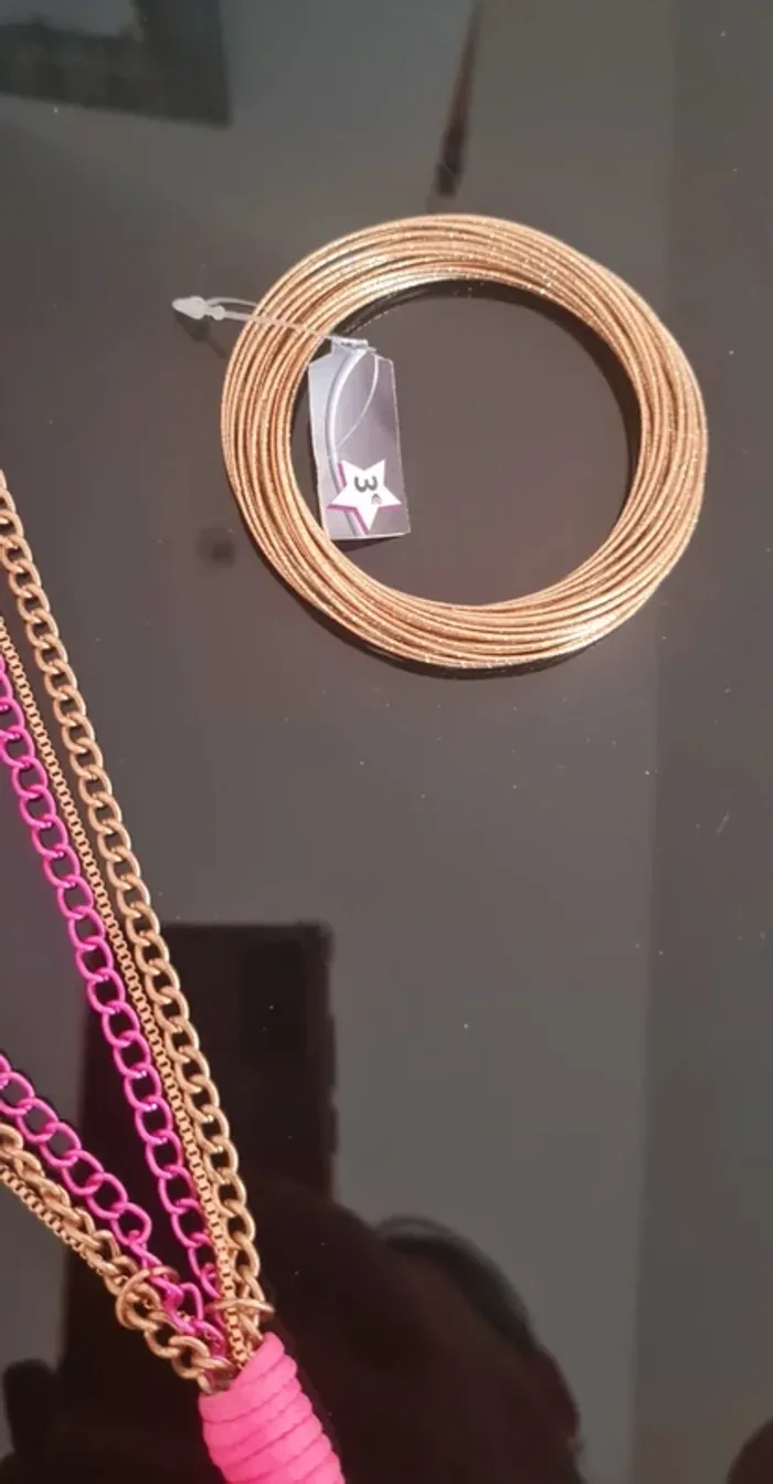 Collier + Bracelets neufs - photo numéro 3