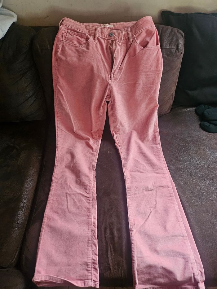 Levis 725 - photo numéro 2