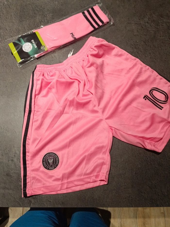 Tenue football Léo Messi Inter Miami rose t.30 - photo numéro 3