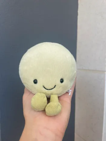 Peluche Jellycat Amuseables Macaron Max 💚