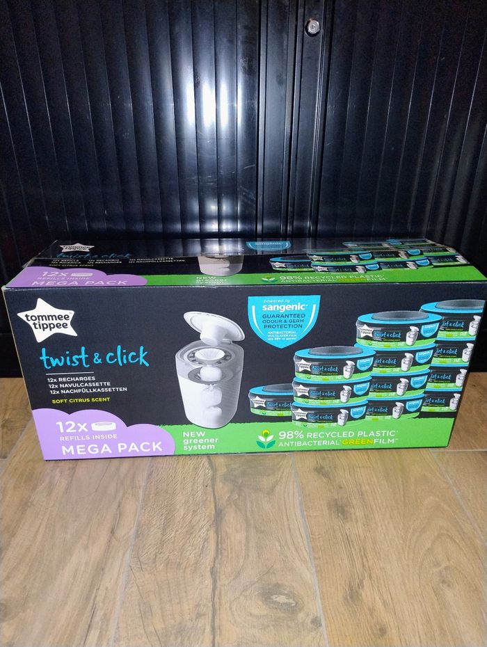 Lot de 12 recharges de poubelle de couches tommee tippee