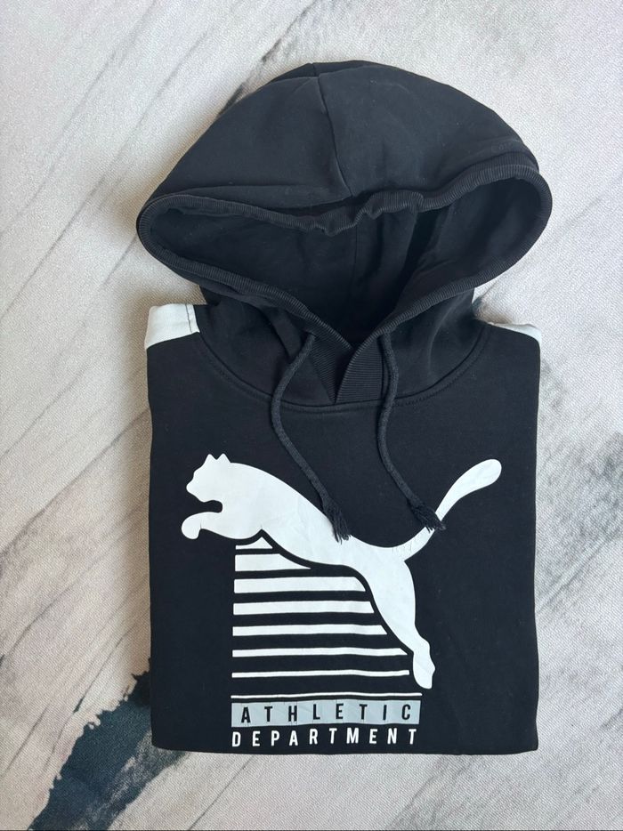 Sweat à capuche Puma, Taille S, Imprimé Blanc et Bandes Blanches sur les Épaules - photo numéro 2