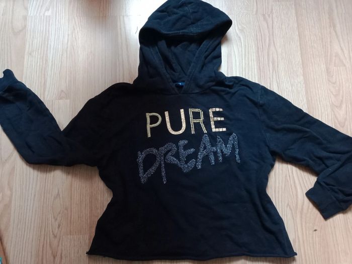 Sweat à capuche taille S 16 ans 🌞