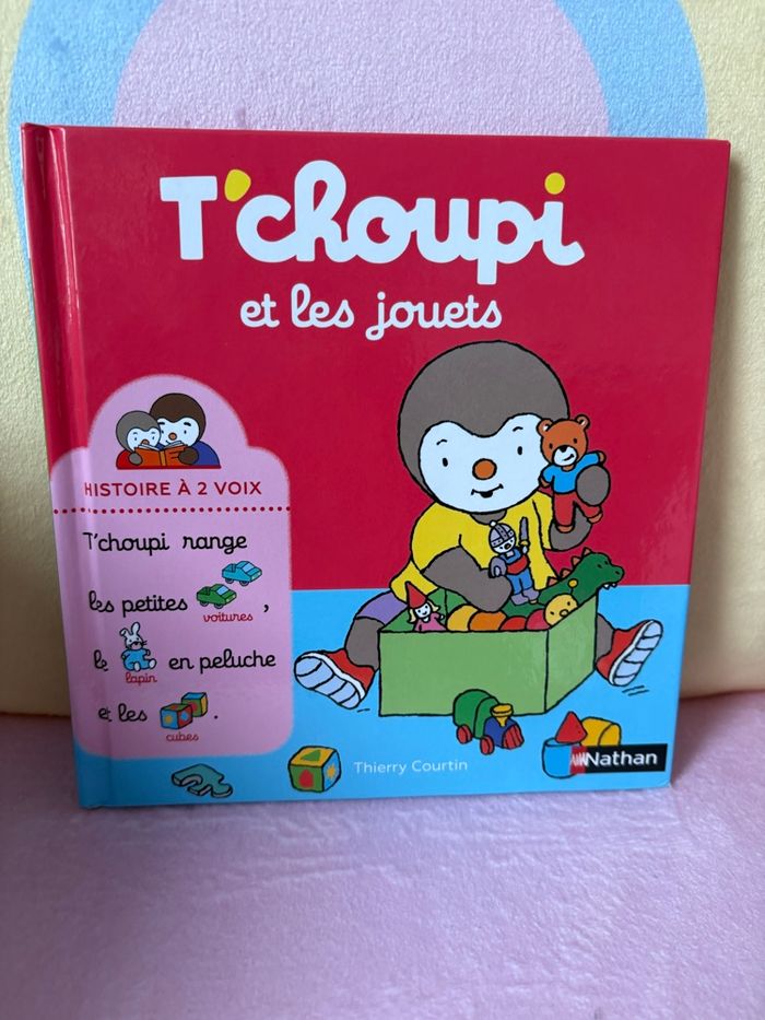 T’choupi et les jouets.