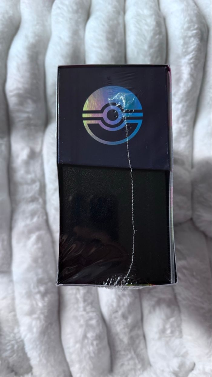 Pokémon Etb Flammes fantasmagoriques - photo numéro 3