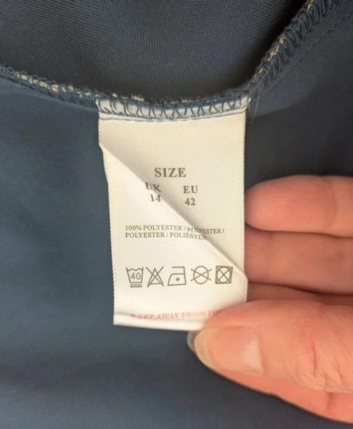 Robe fleurie - QED London - taille 14 (40/42) - photo numéro 5