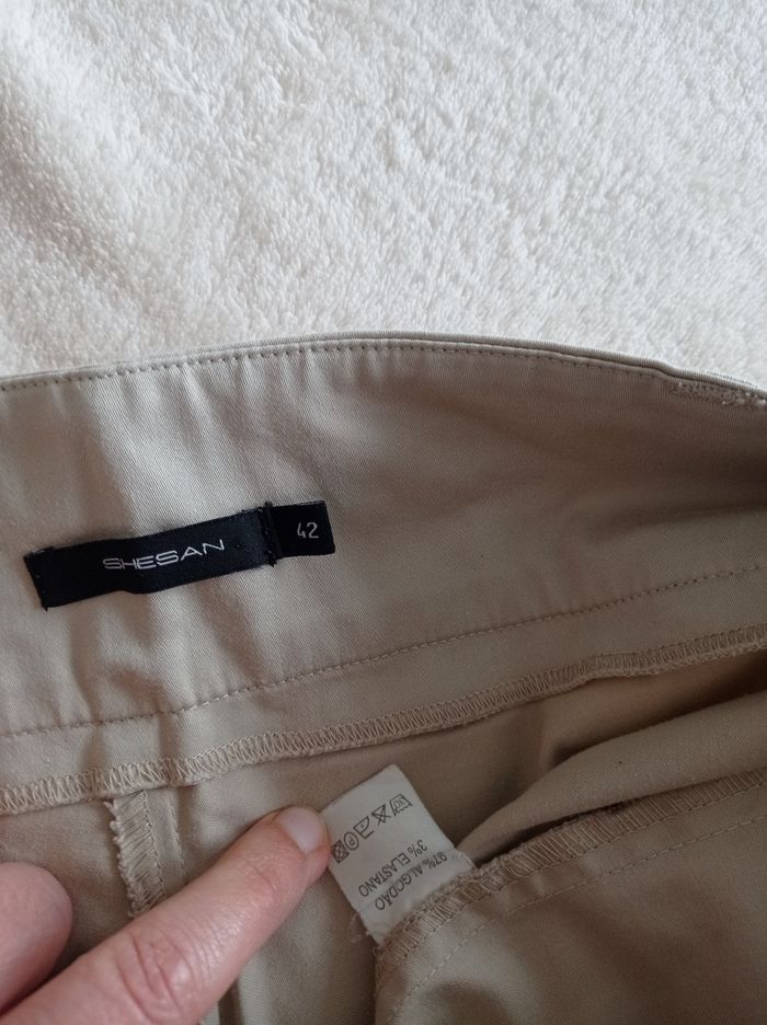 Pantalon droit beige. Shesan 42 - photo numéro 8
