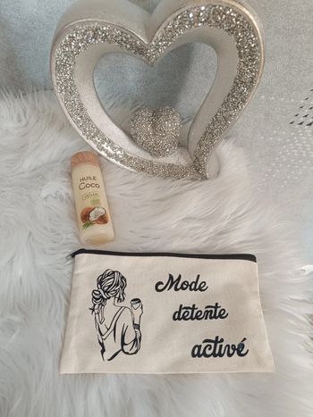 Lot huile de coco+ trousse