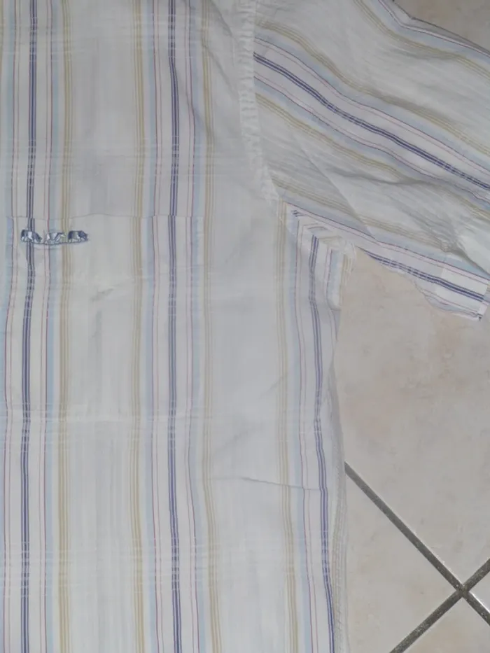 superbe chemise manche courte Mise au Green taille M - photo numéro 3