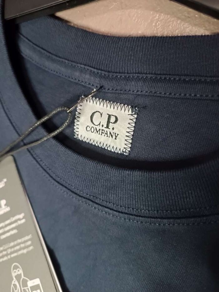T-shirt c.p Company - photo numéro 3