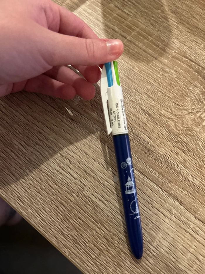 Bic 4 couleurs Disney - photo numéro 4