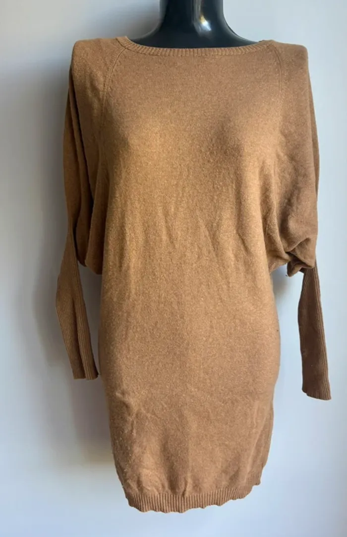 Robe pull marron XS Blugirl Blumarine – Photos et mesures à regarder