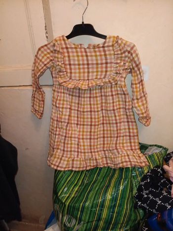 Robe en gaze de coton 36 mois 3 ans kiabi quelques tirailles