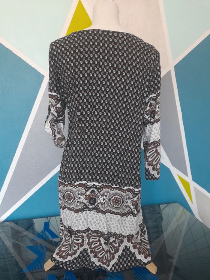 Robe légère décoltée - photo numéro 6