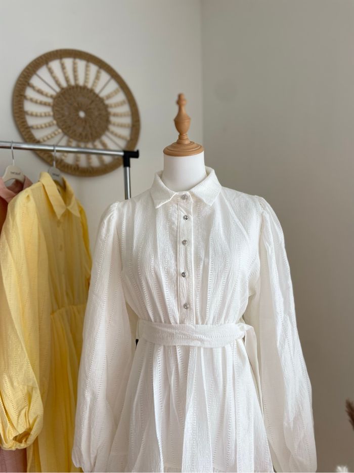 Robe Longue Blanche - photo numéro 4
