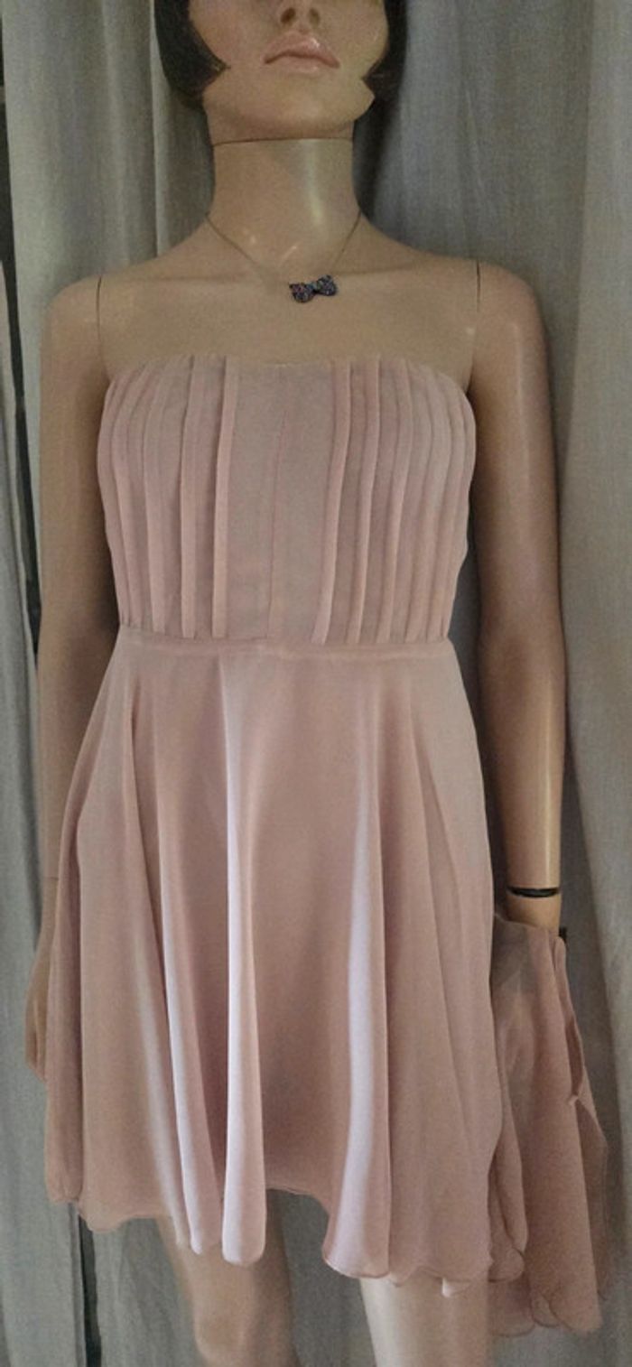 robe dégriffée rose poudré avec cape amovible Taille 36/S défauts - photo numéro 13