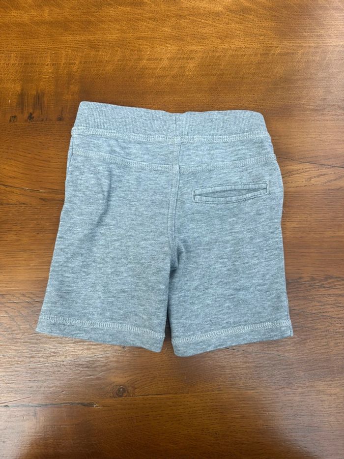 Short gris orchestra 2 ans - photo numéro 4