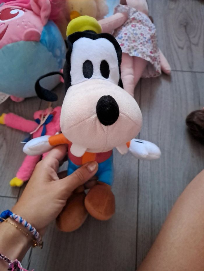 Peluches et figurines - photo numéro 2