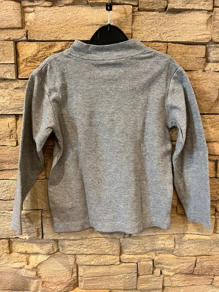 Sous pull 6 ans orchestra parfait état - photo numéro 4