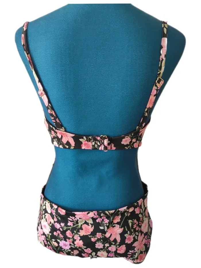 Maillot bustier fleuri H&M - Drop ça sent bon les vacances - photo numéro 11