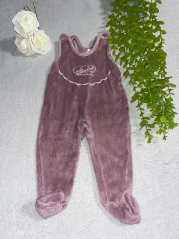 Très  beau pyjama, sans manches pour bébé fille