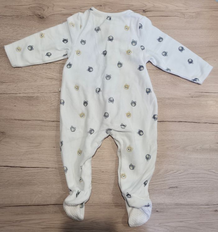 Pyjama blanc avec motifs ourson, Obaïbi, 18 mois - photo numéro 2