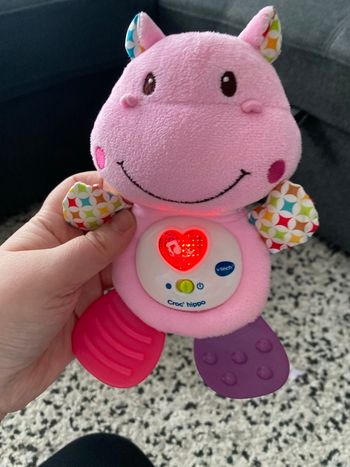 Peluche interactive Vtech  Baby Croc’Hipo Rose
