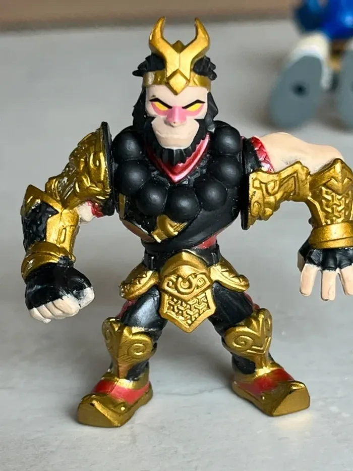 Figurine de Fortnite wukongb - photo numéro 3