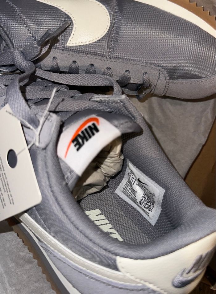 Nike Cortez Grise - photo numéro 4