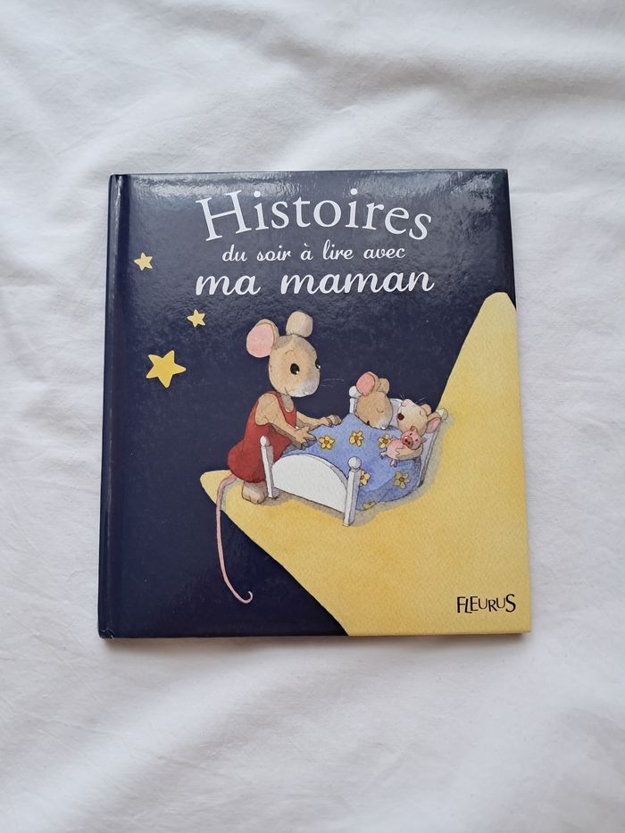Livre histoires du soir à lire avec ma maman