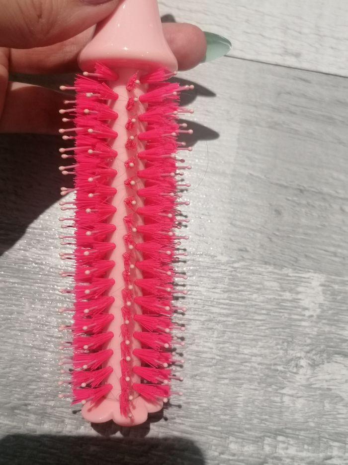 Brosse cheveux chat 👱🏼♀️ - photo numéro 4