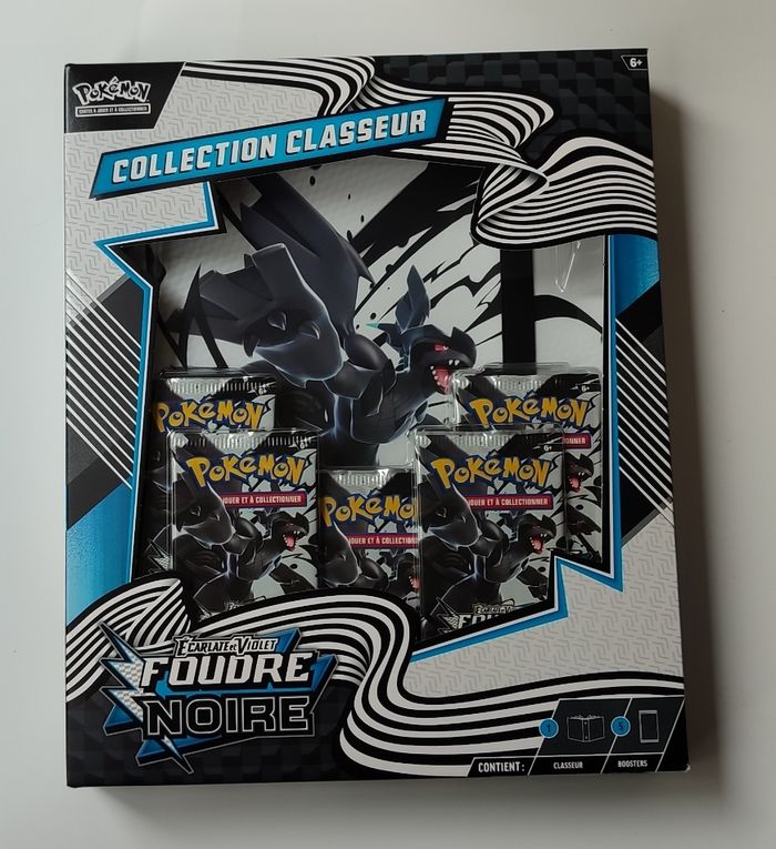 Coffret pokémon classeur ev10.5 foudre noir