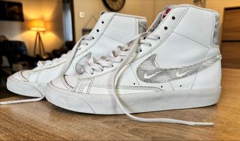 Nike Blazer Mid ’77 – Taille 40 👟