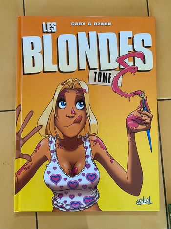 BD Les Blondes Tome 3, état neuf