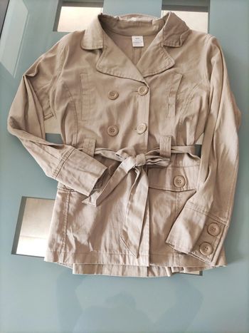 Veste style trench.