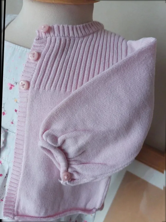 Adorable ensemble Tape à l'œil fille naissance – 0 mois - photo numéro 3