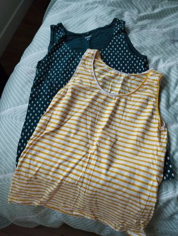 Lot de deux débardeurs à motifs Zeeman taille 44 NEUFS