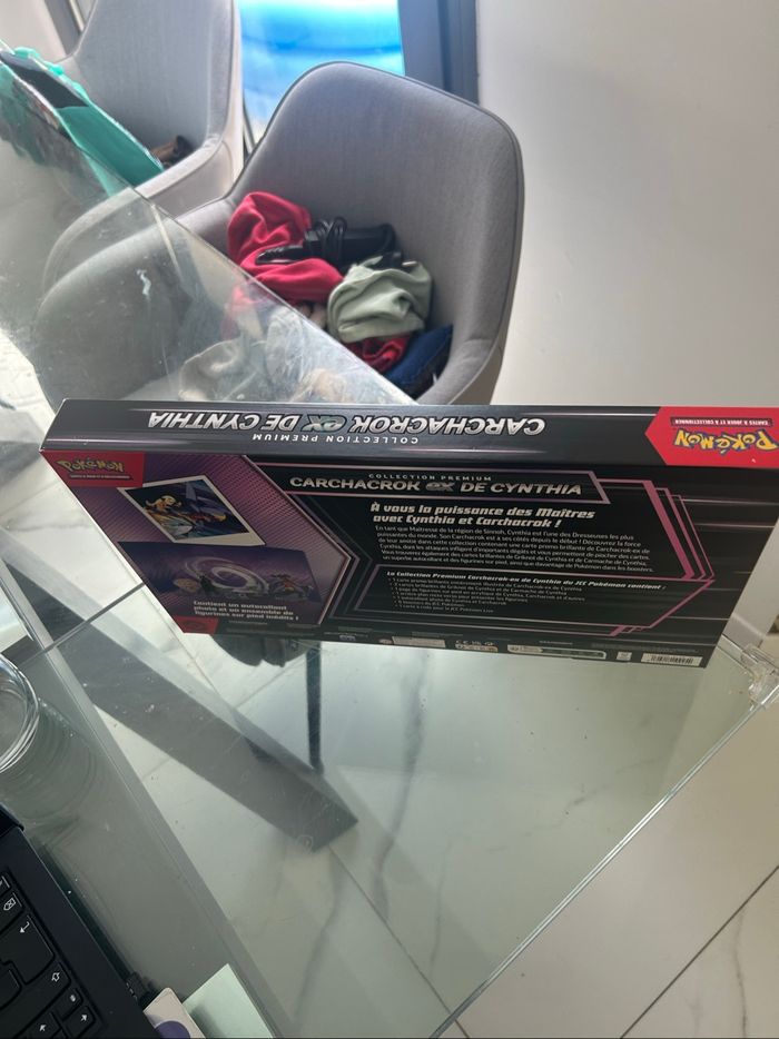 Coffret Carchacrok de Cynthia - Pokémon - photo numéro 4